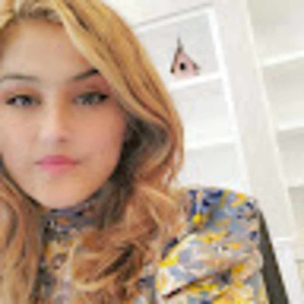 Meet your Posher, Evelin